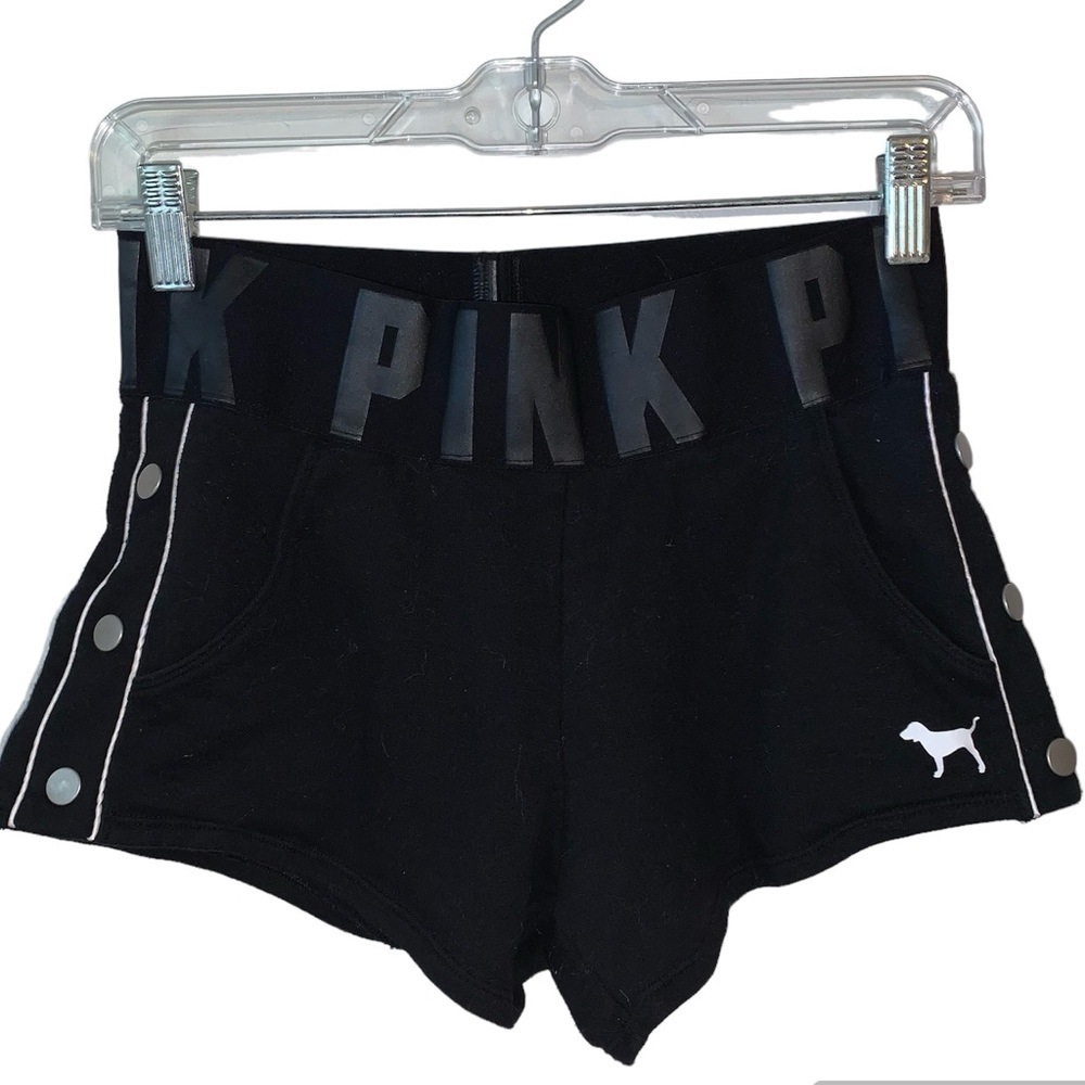 PINK Victoria Secret NWOT Black Shorts With Pockets Studs Logo Waist Band Small